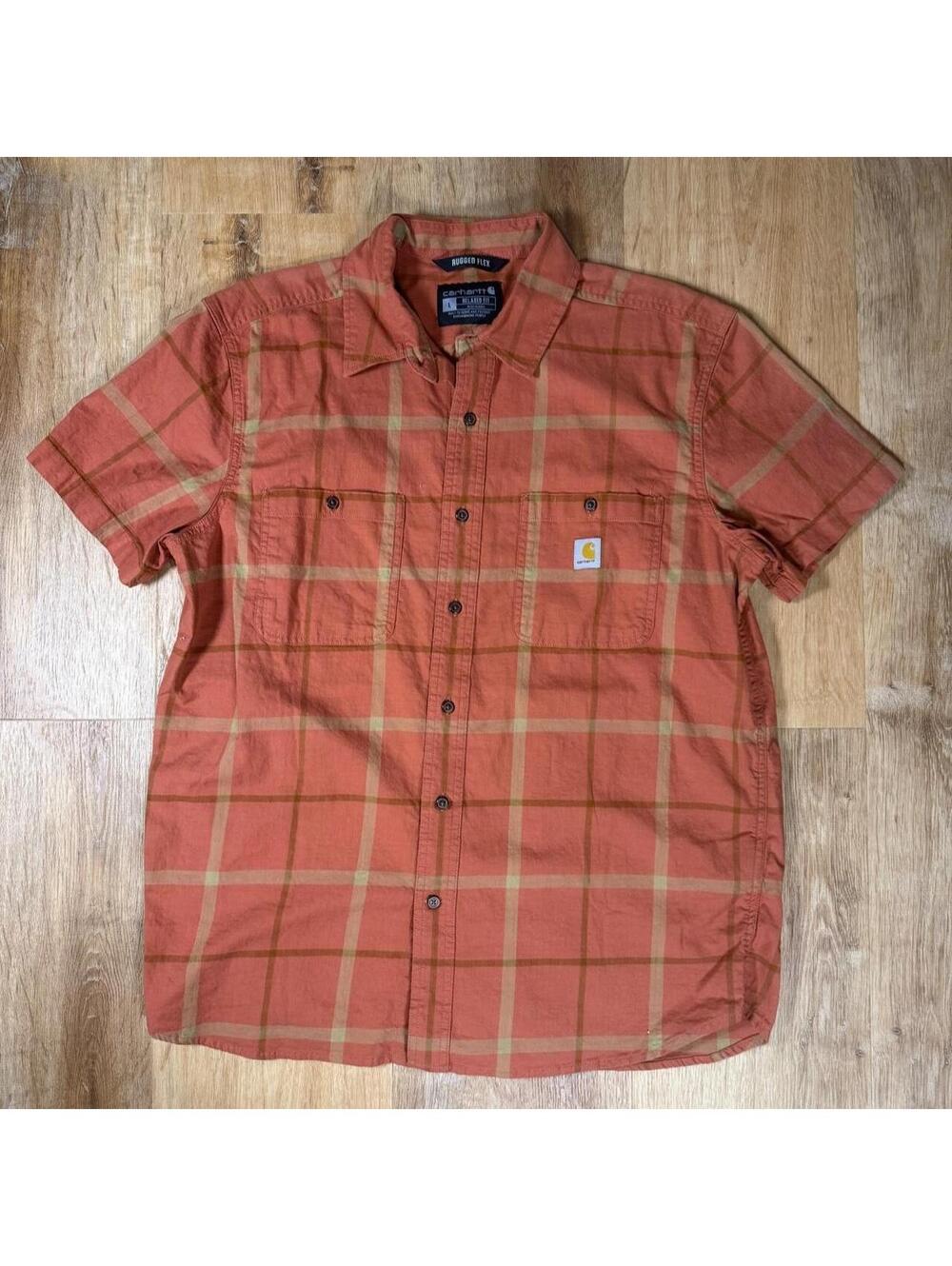 Carhartt Plaid Button-Up –  (L)